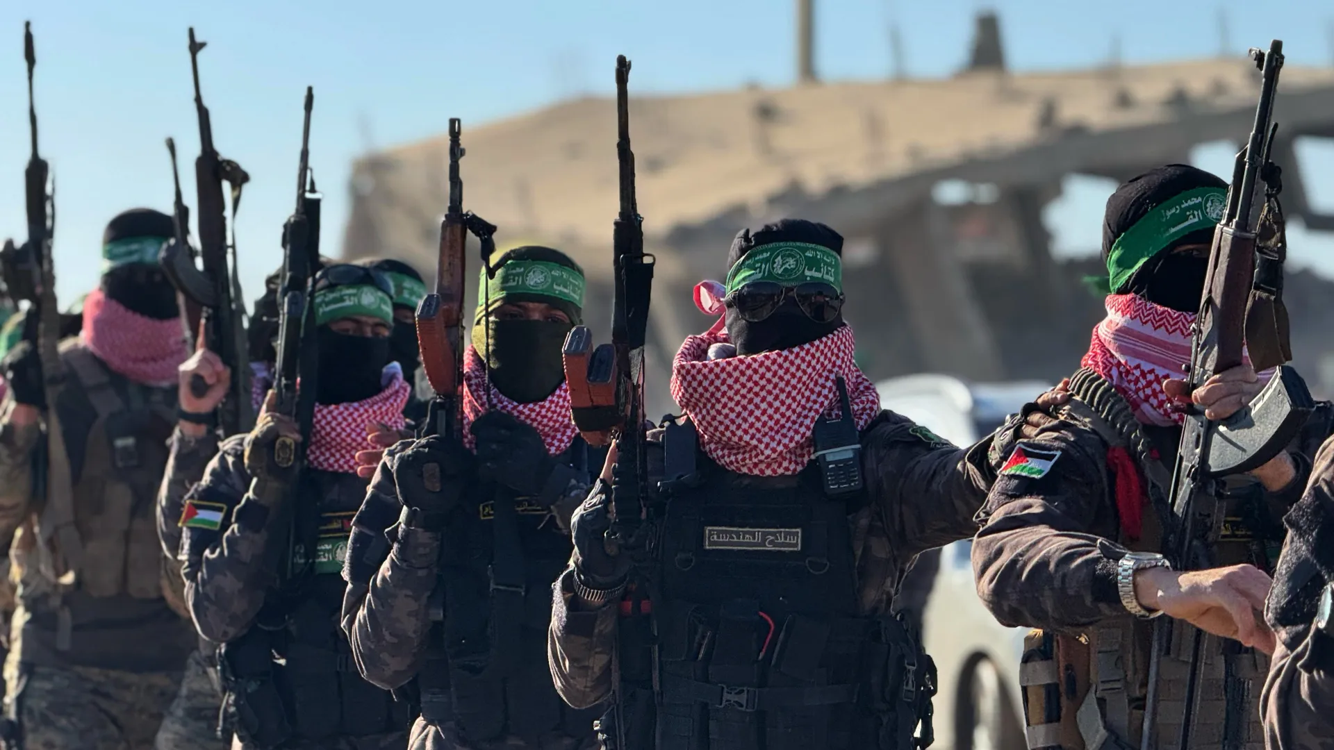 اسرائيل تحاول تفكيك سلاح حماس