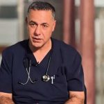 حسام ابو صفية يواجه الاعتقال التعسفي ويعاني في السجون