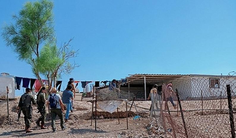 مستوطنون يقتحمون قرية العراعرة البدوية في القدس والأهالي يتصدون لمحاولة سرقة مواشيهم