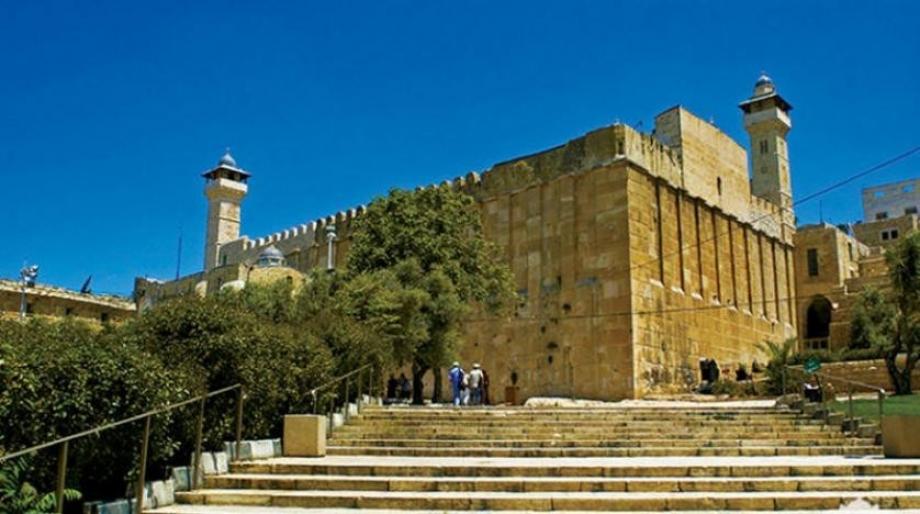 سحب كامل لصلاحيات التخطيط من بلدية الخليل وتحذيرات من رطوبة وتصدعات قد تضرب المبنى التاريخي