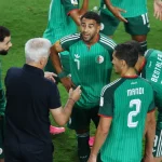 بيتكوفيتش مدرب الجزائر ينوي الدفع برياض محرز أساسيا في مباراة الأردن (رويترز)