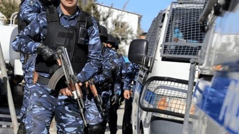 النيابة العامة والشرطة تباشران إجراءات التحقيق في مقتل شاب بإطلاق نار في الخليل
