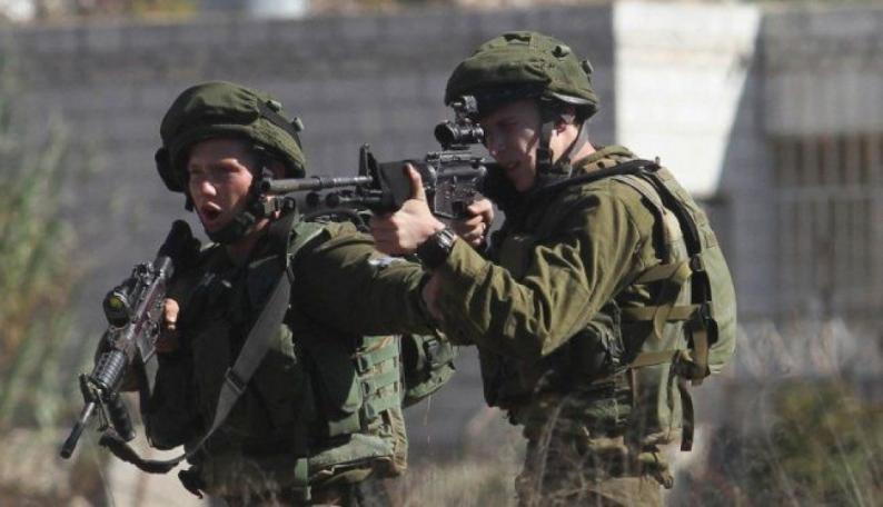 إطلاق قنابل غاز وصوت خلال اقتحام بلدة أبو ديس شرق القدس