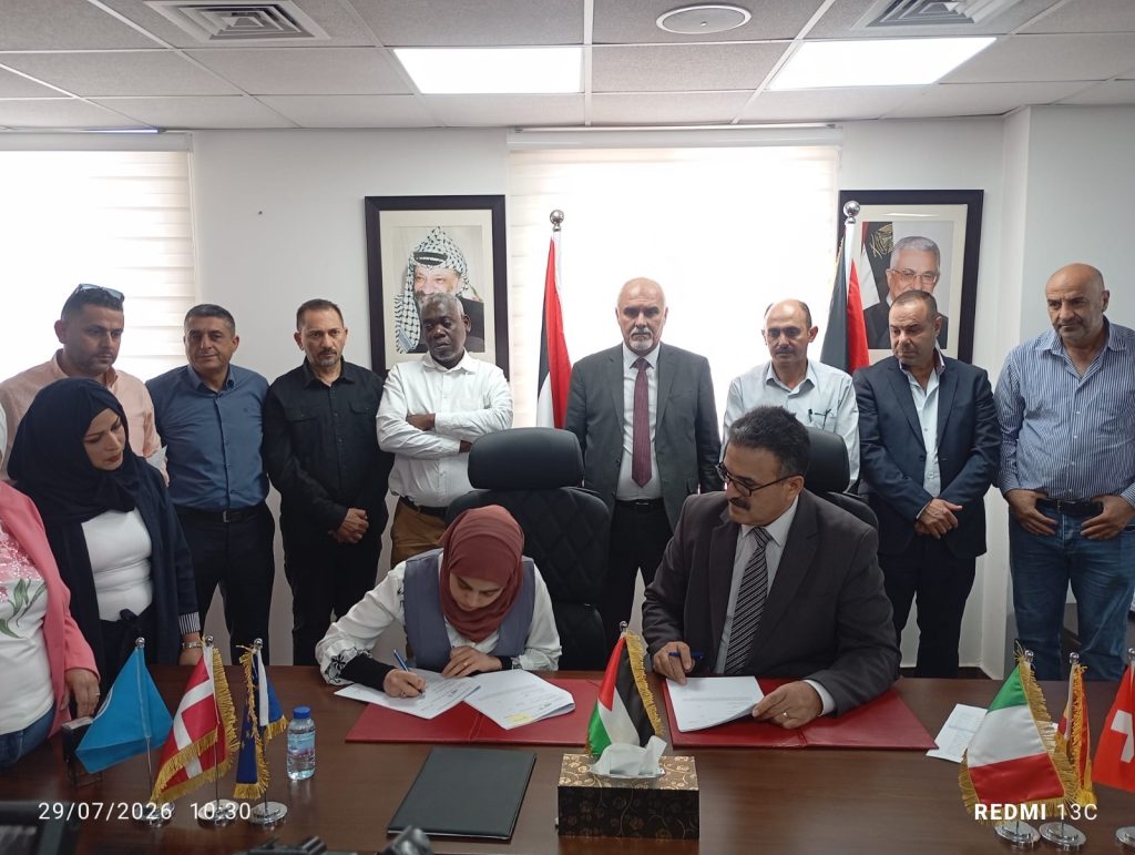 اتفاقيات جديدة بـ 6.2 ملايين شيكل لدعم الاستثمار الزراعي وتعزيز الأمن الغذائي