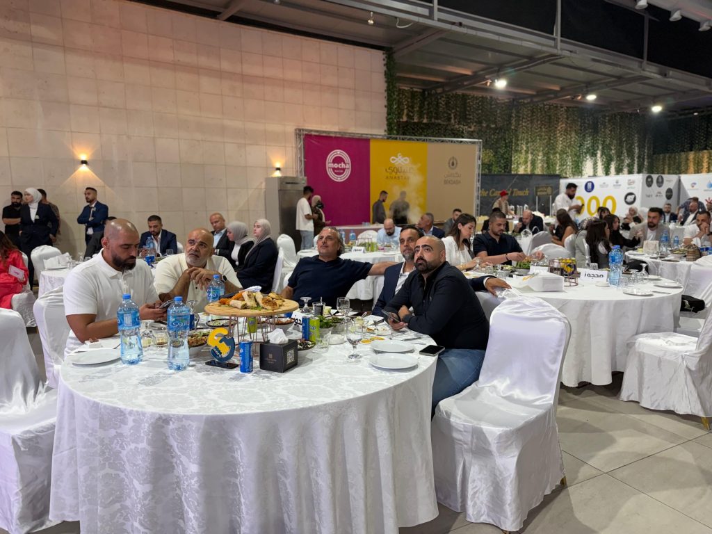 شهدت رام الله إطلاق منصة المرشد برعاية المحافظة ليلى غنام وحضور وزير الاقتصاد، كدليل رقمي يربط المواطنين بالمؤسسات والمهنيين في مكان واحد.