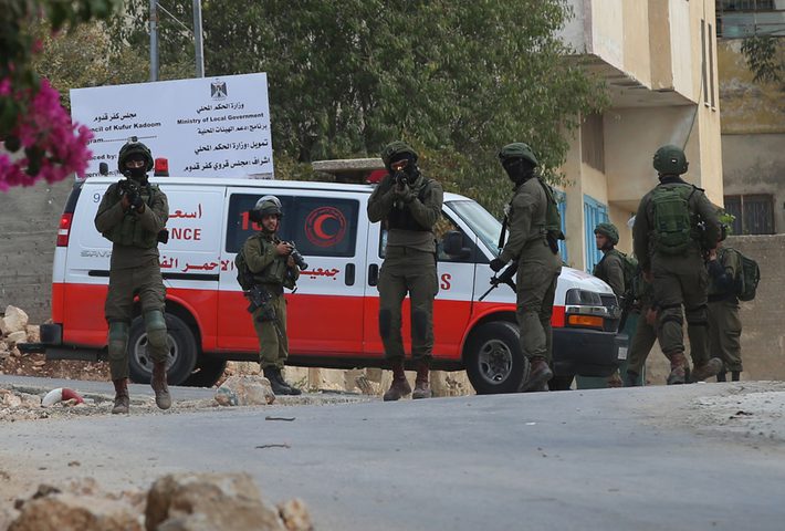 مجزرة في قرية تل بنابلس: استشهاد 4 مواطنين وإصابة آخرين خلال تصديهم لهجوم المستوطنين