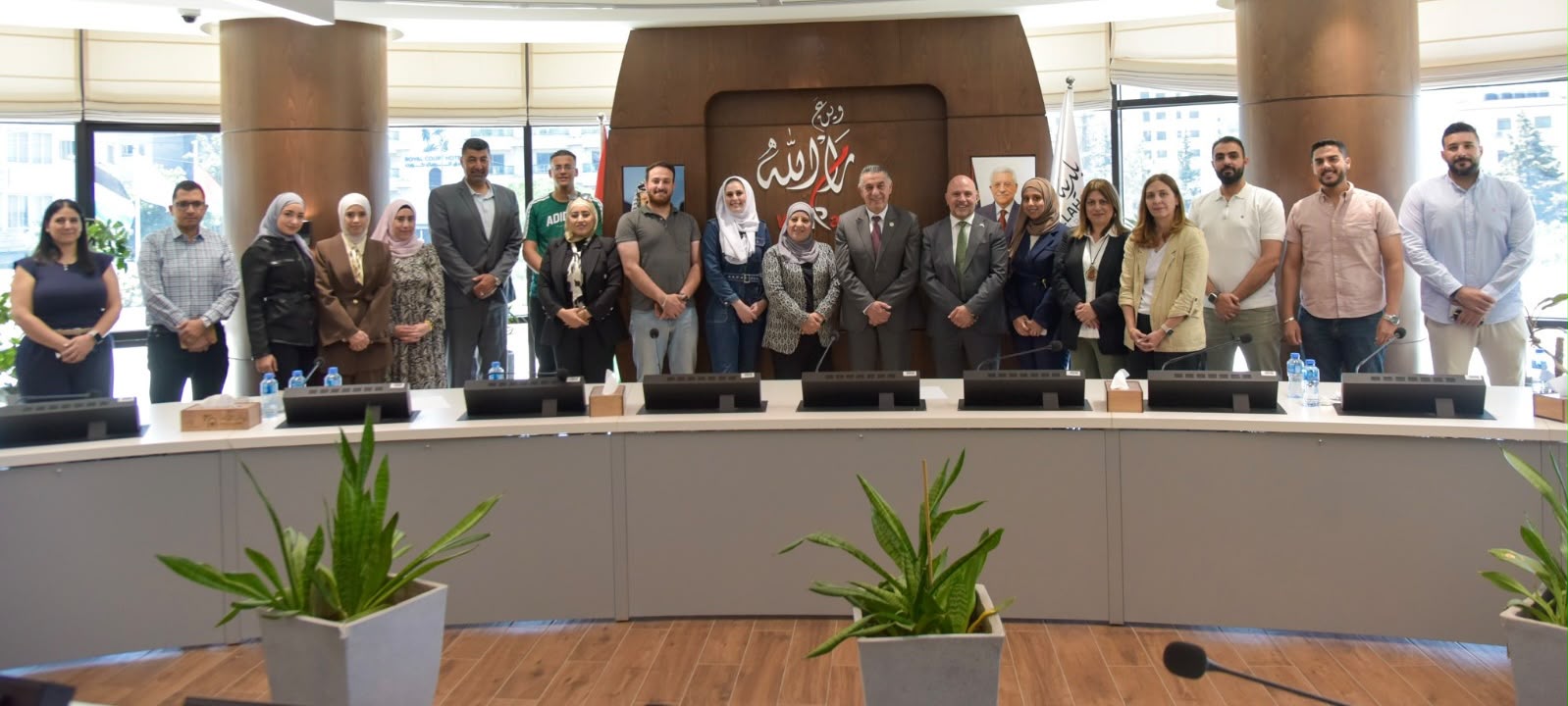 بلدية رام الله تعلن عن دمج المجموعة الشبابية في لجانها وتنظيم لقاءات دورية لبحث المبادرات المجتمعية