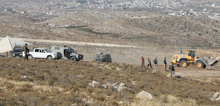مستوطنون يستولون على منزل في بلدة عطارة والاحتلال يغلق محيطه شمال رام الله