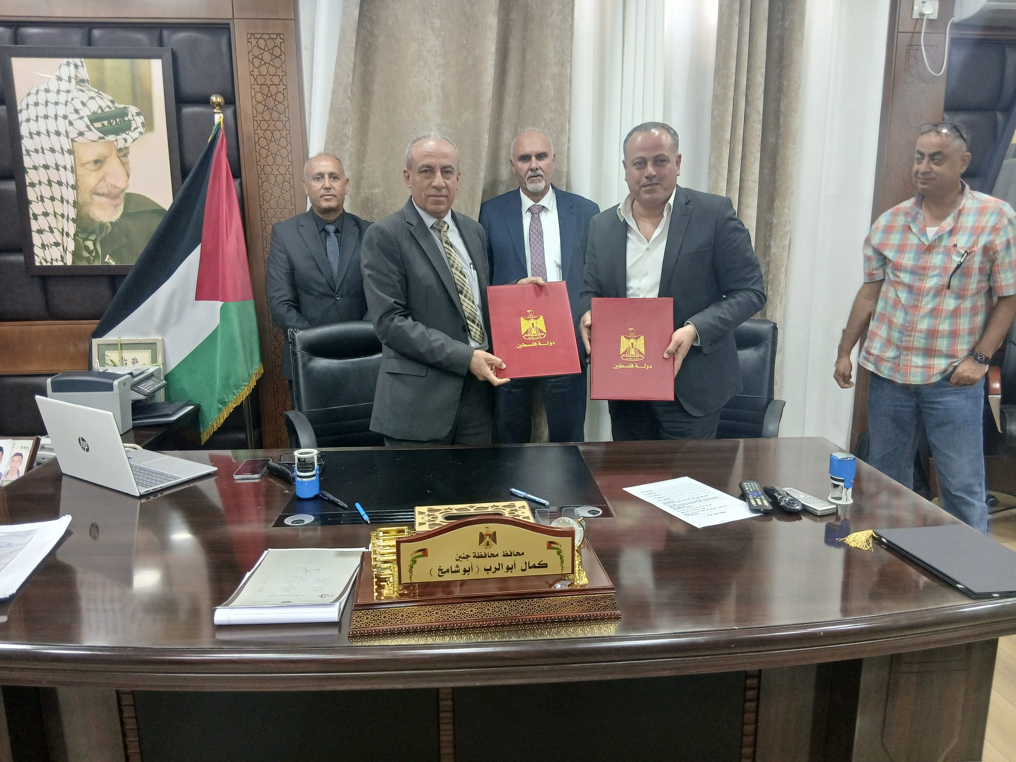 لتعزيز الصمود والتنمية.. وزير الزراعة يفتتح مشاريع إنتاجية ويوقع اتفاقيات حيوية في محافظة جنين
