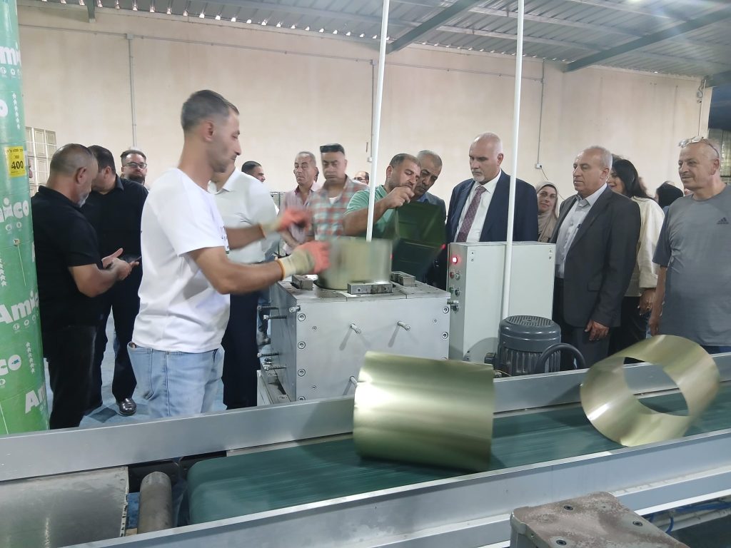 لتعزيز الصمود والتنمية.. وزير الزراعة يفتتح مشاريع إنتاجية ويوقع اتفاقيات حيوية في محافظة جنين