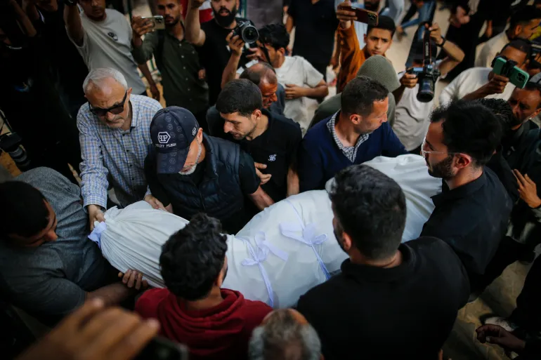 ندد تورك بجرائم الإبادة الجماعية التي ارتكبتها إسرائيل في قطاع غزة ووصفها بالقتل العشوائي (الأناضول)