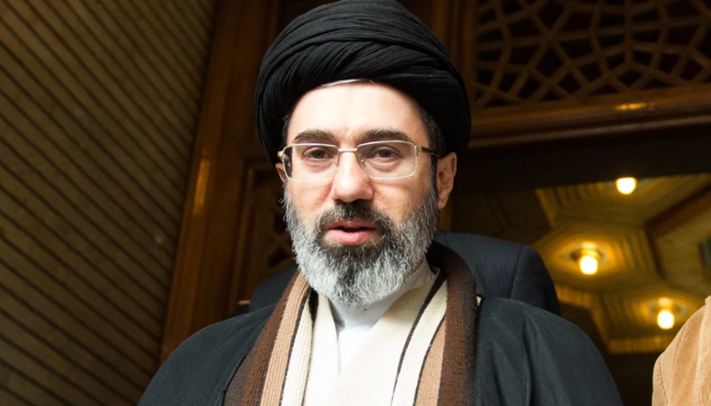 رسالة مجتبى خامنئي لحزب الله: طهران اشترطت وقف العدوان بمذكرة التفاهم