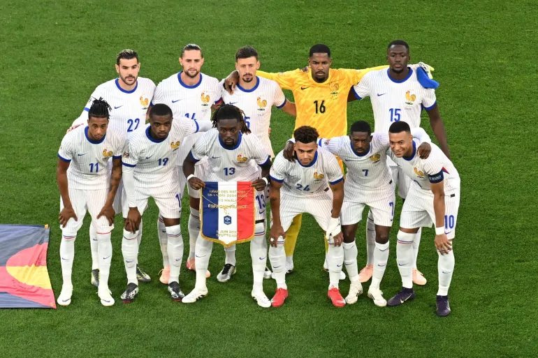 منتخب فرنسا من أبرز المرشحين للظفر بلقب كأس العالم 2026(رويترز)