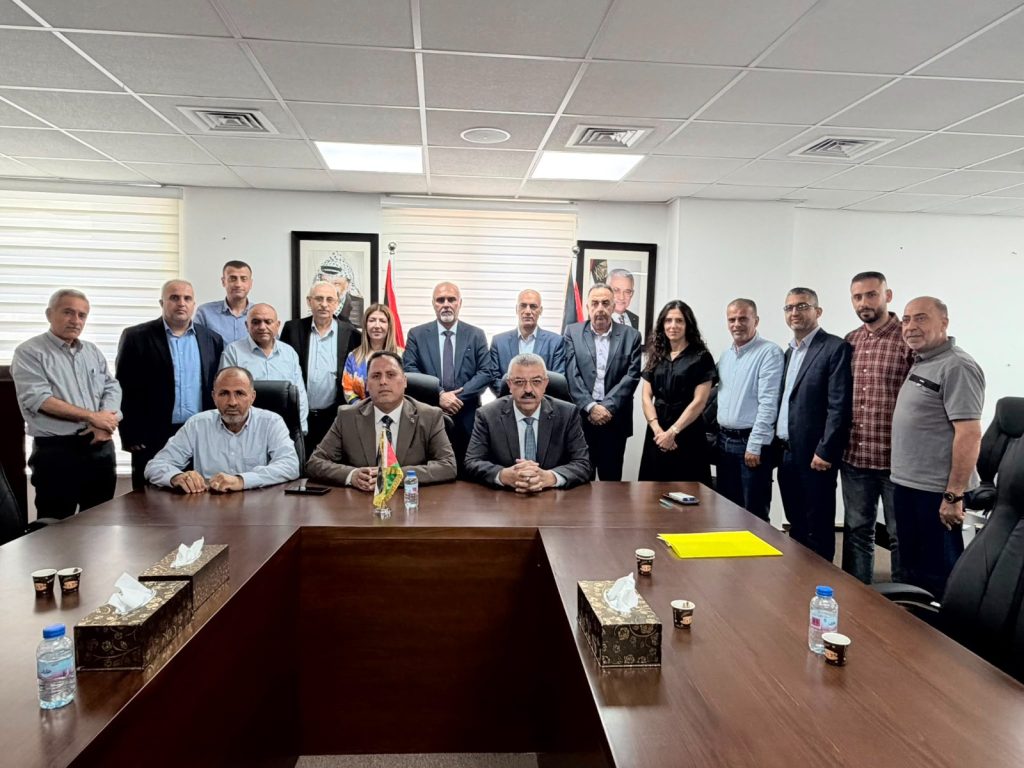 اتفاقيتان لإنشاء متنزه بطمون وتوسعة آخر بطوباس لحماية أراضي الدولة